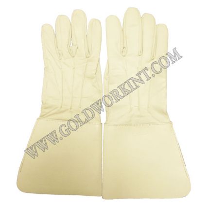 Gloves & Gauntlet
